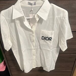 Classic White Button-Up Shirt size S